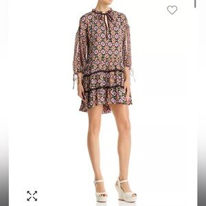 Alice and Olivia Arnette Medallion Print Tiered Tunic Dress
